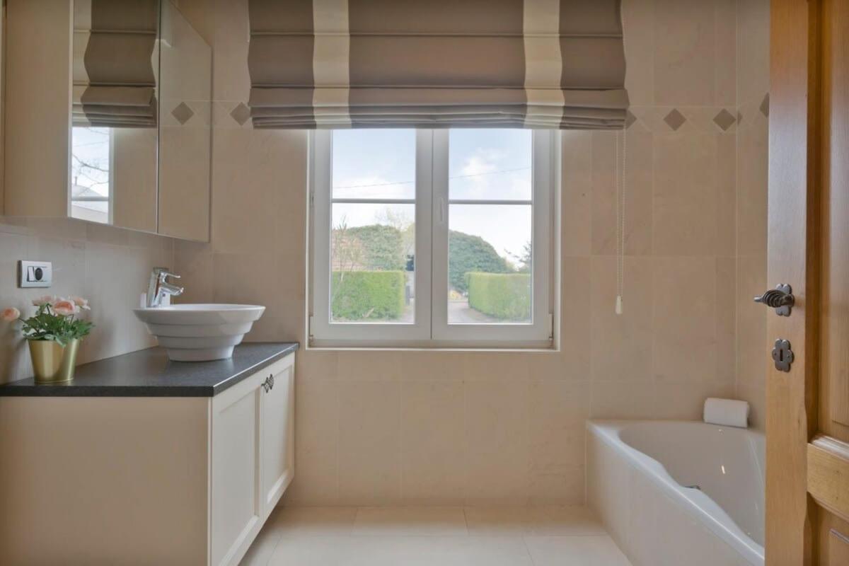 Vila Huswell - Family House With A Beautiful View In Damme Bruggy Exteriér fotografie