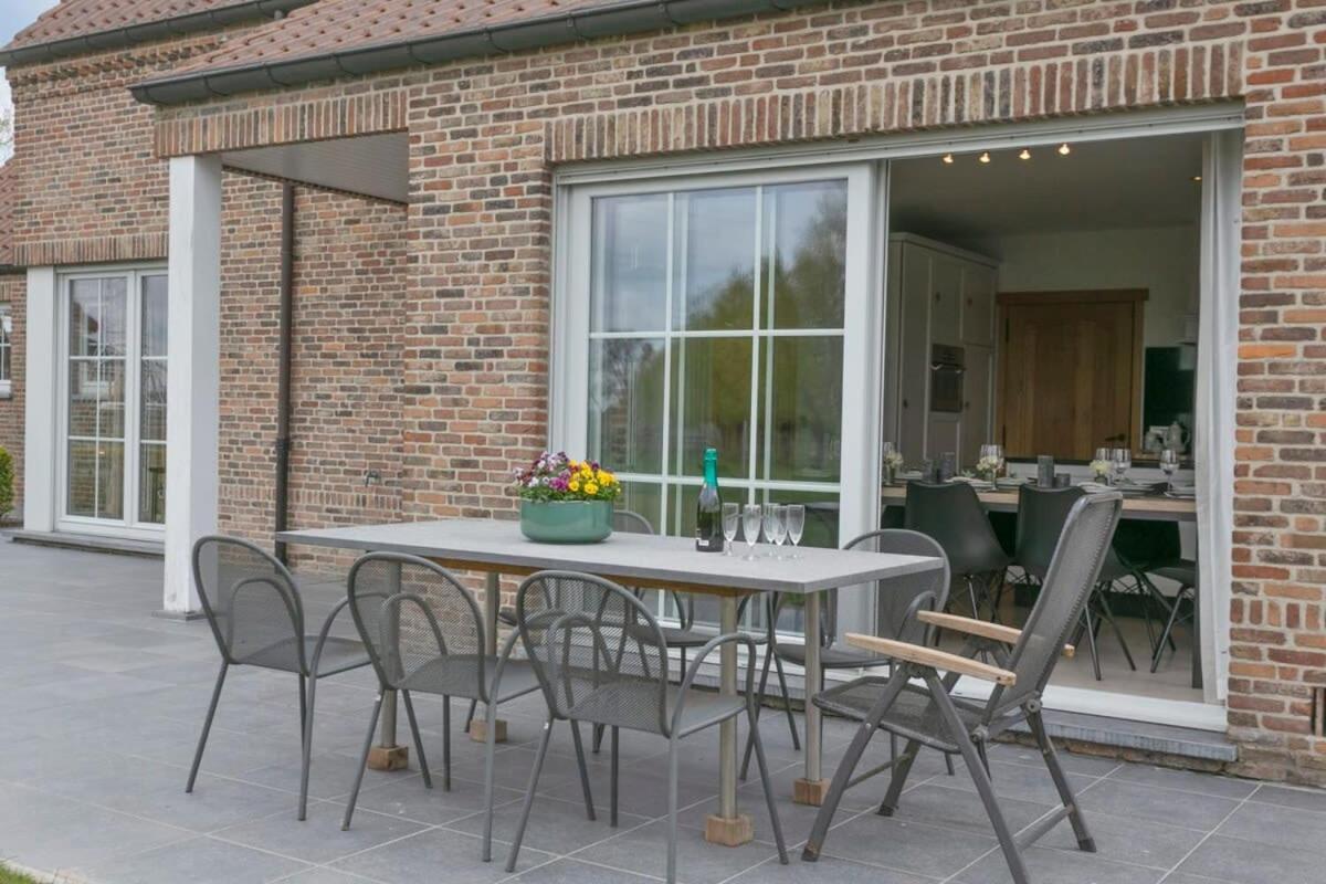 Vila Huswell - Family House With A Beautiful View In Damme Bruggy Exteriér fotografie